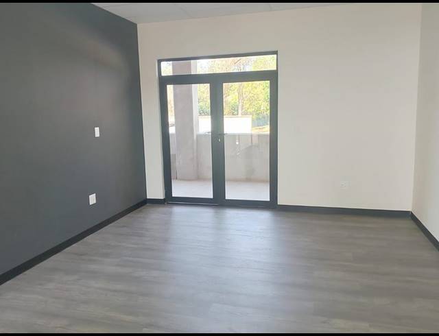 OFFICE PROPERTY TO RENT IN TOWN HILL